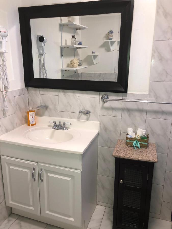 Private Suite Next To Calle Ocho Miami Extérieur photo
