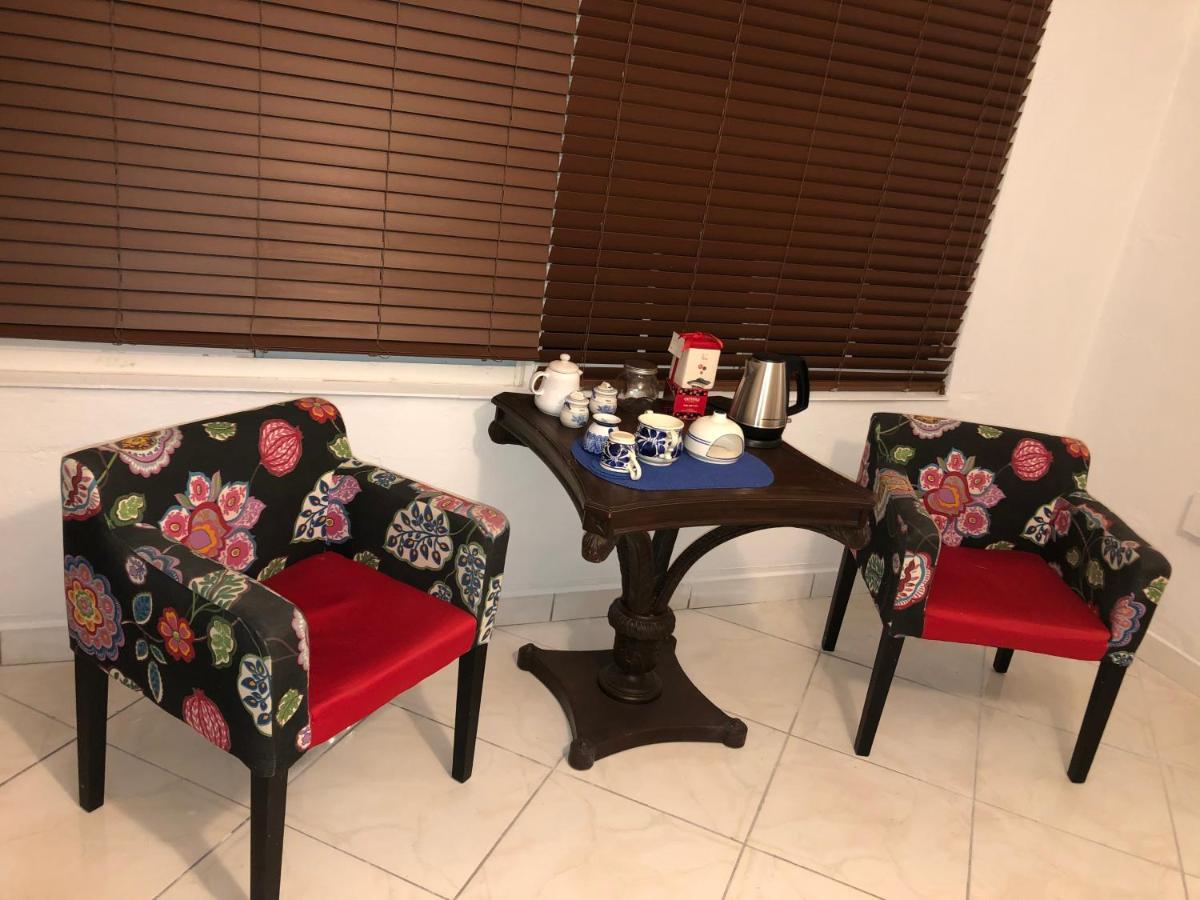Private Suite Next To Calle Ocho Miami Extérieur photo